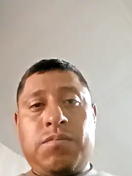 Snapshot of luuiss12 chatting on 09.23.25 luuiss12 online show from 09.23.25