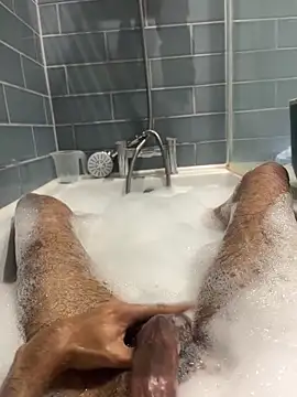 Snapshot of PakiStrokin chatting on 10.29.25 PakiStrokin online show from 10.29.25