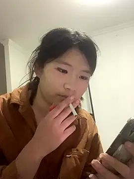 Snapshot of Hui521 chatting on 10.25.25 Hui521 online show from 10.25.25