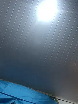 Snapshot of GeileErica chatting on 11.15.25 GeileErica online show from 11.15.25