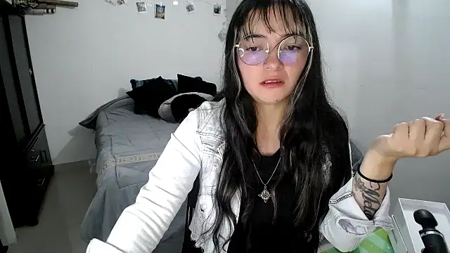 Snapshot of Came-II chatting on 10.15.25 Came-II online show from 10.15.25