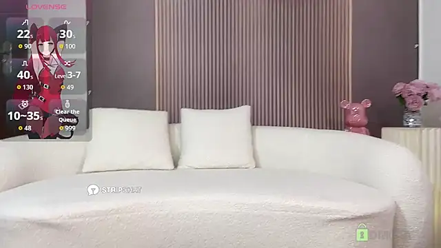 Snapshot of lemi- chatting on 09.20.25 lemi- online show from 09.20.25