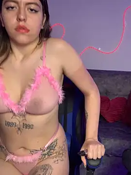 Snapshot of antonelaXantonysex chatting on 10.02.25 antonelaXantonysex online show from 10.02.25