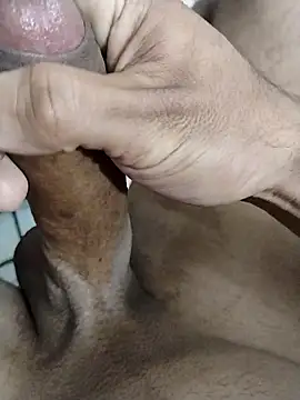 Snapshot of boyquente21 chatting on 10.01.25 boyquente21 online show from 10.01.25