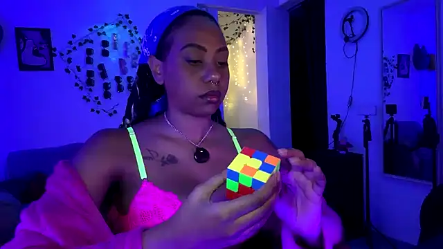 Snapshot of anasasuga chatting on 10.08.25 anasasuga online show from 10.08.25