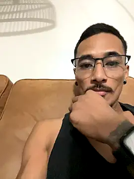 Snapshot of tanjir020 chatting on 09.23.25 tanjir020 online show from 09.23.25