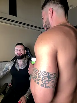 Snapshot of natevillage chatting on 10.11.25 natevillage online show from 10.11.25