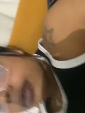 Snapshot of cariocasafada chatting on 11.01.25 cariocasafada online show from 11.01.25