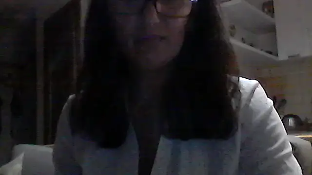 Snapshot of Elena48324 chatting on 09.11.25 Elena48324 online show from 09.11.25