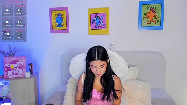 Snapshot of AprilAddams_ chatting on 10.31.25 AprilAddams online show from 10.31.25