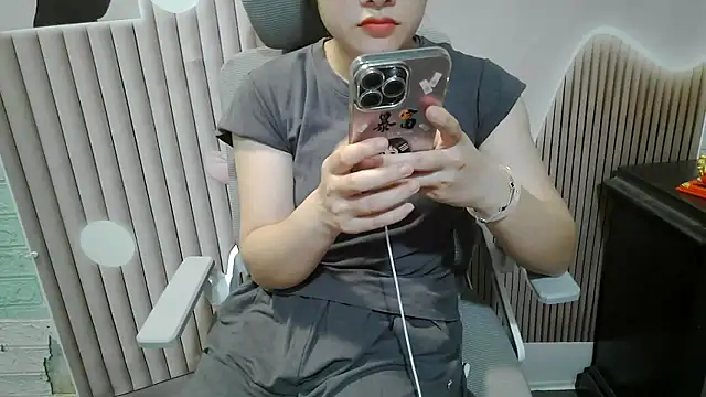 Emachiii online show from 09.21.25