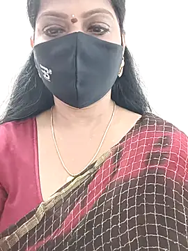 Snapshot of shivani27 chatting on 10.01.25 shivani27 online show from 10.01.25