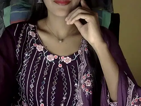 zara Khan0 online show from 10.20.25