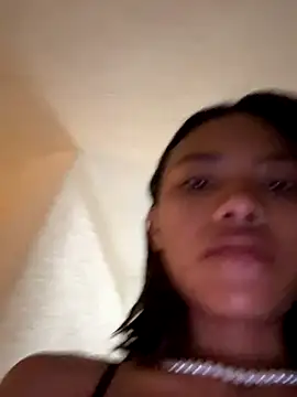 Snapshot of Nia_Desire chatting on 09.26.25 Nia Desire online show from 09.26.25