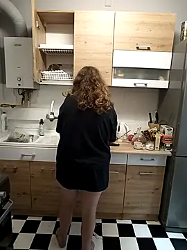 Snapshot of PerpetuaAnastagi chatting on 09.22.25 PerpetuaAnastagi online show from 09.22.25