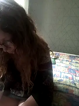 Snapshot of PerpetuaAnastagi chatting on 10.15.25 PerpetuaAnastagi online show from 10.15.25