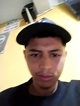 Snapshot of Lil_condor_bby1 chatting on 10.25.25 Lil condor bby1 online show from 10.25.25