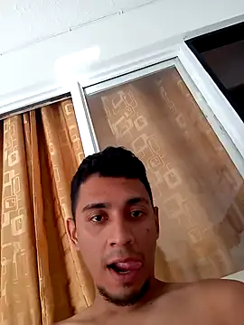 Snapshot of MasonOconnor chatting on 09.23.25 MasonOconnor online show from 09.23.25