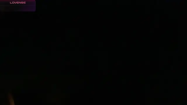 Snapshot of Vrenico-SC chatting on 10.18.25 Vrenico-SC online show from 10.18.25