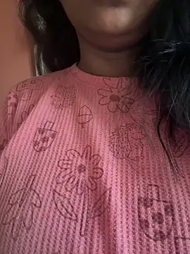 Snapshot of YOURMISTHI chatting on 10.18.25 YOURMISTHI online show from 10.18.25