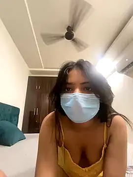 Snapshot of somya_girl chatting on 09.23.25 somya girl online show from 09.23.25