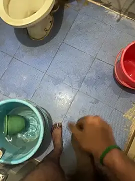 Snapshot of kissyou__89 chatting on 10.17.25 kissyou  89 online show from 10.17.25