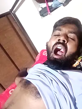 Snapshot of Ankisabki chatting on 10.28.25 Ankisabki online show from 10.28.25