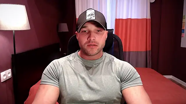 Snapshot of RikAdlerr chatting on 10.04.25 RikAdlerr online show from 10.04.25