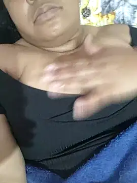 Snapshot of Rafaschuler chatting on 11.05.25 Rafaschuler online show from 11.05.25