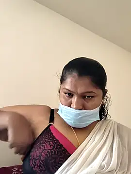 Snapshot of tamil_Miraclequeen chatting on 10.01.25 tamil Miraclequeen online show from 10.01.25