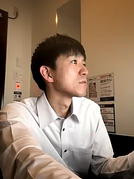 Snapshot of yuma0815 chatting on 11.02.25 yuma0815 online show from 11.02.25