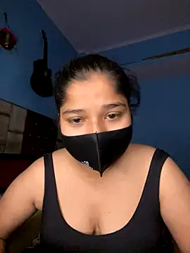 Snapshot of hoty_reena chatting on 11.07.25 hoty reena online show from 11.07.25