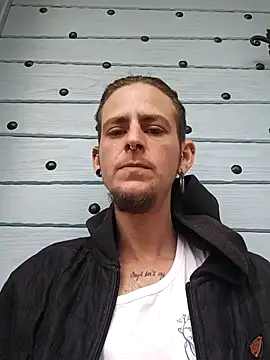 Snapshot of Ryuu_ftm chatting on 09.14.25 Ryuu ftm online show from 09.14.25