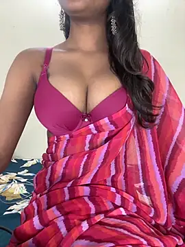 Snapshot of ruchika_ chatting on 11.06.25 ruchika online show from 11.06.25