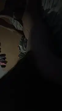 Snapshot of JhonZared chatting on 10.29.25 JhonZared online show from 10.29.25