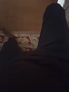 Snapshot of silvaa89 chatting on 11.12.25 silvaa89 online show from 11.12.25