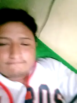 Snapshot of crees99 chatting on 09.21.25 crees99 online show from 09.21.25