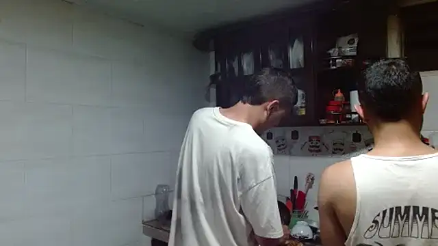 Snapshot of Maiki_Foxx chatting on 11.14.25 Maiki Foxx online show from 11.14.25