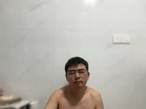 Snapshot of hardysuning chatting on 11.03.25 hardysuning online show from 11.03.25