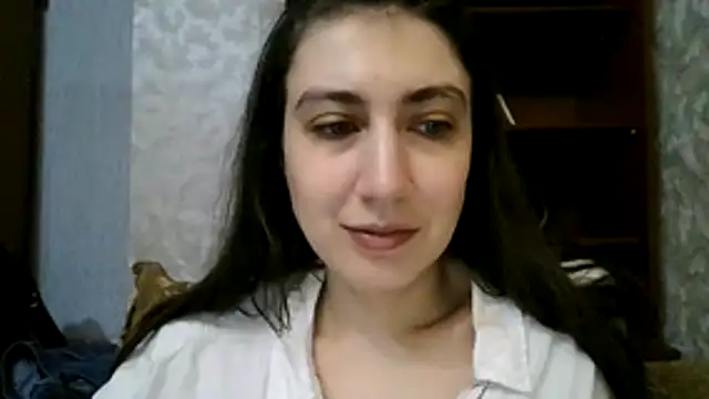 summerrrcat online show from 10.21.25