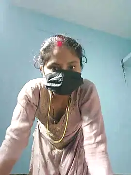 Snapshot of tight_pussy57 chatting on 11.18.25 tight pussy57 online show from 11.18.25