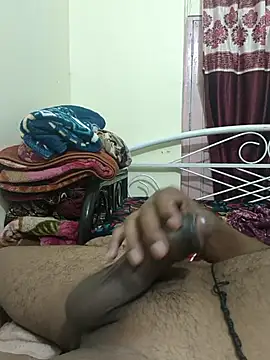 Snapshot of dhanshri143 chatting on 10.26.25 dhanshri143 online show from 10.26.25