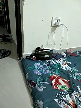 Snapshot of Pihu_Chopra chatting on 09.25.25 Pihu Chopra online show from 09.25.25