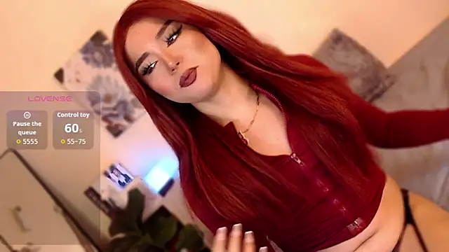 Snapshot of Satisfy_me_now chatting on 10.10.25 Satisfy me now online show from 10.10.25