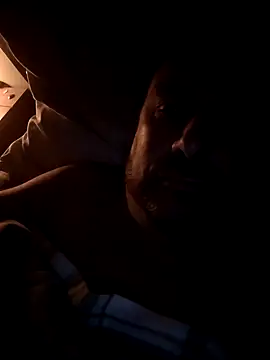 Snapshot of traverse chatting on 10.03.25 traverse online show from 10.03.25