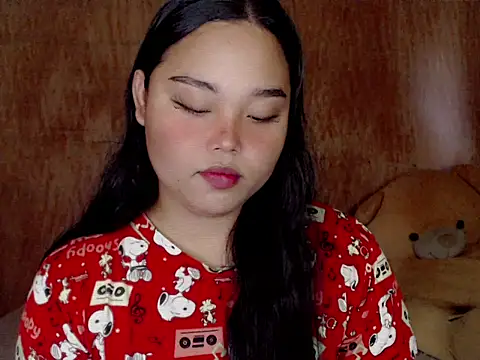 Snapshot of _Lylia chatting on 09.17.25  Lylia online show from 09.17.25