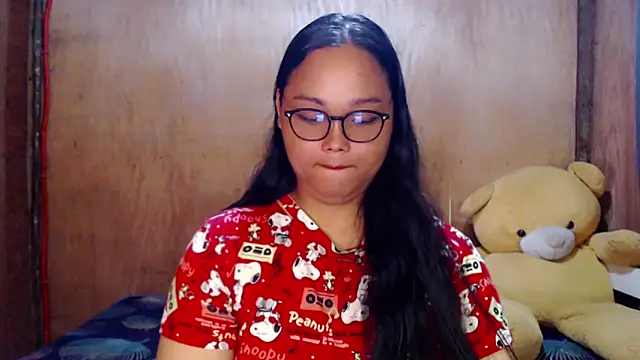 Snapshot of _Lylia chatting on 10.01.25  Lylia online show from 10.01.25