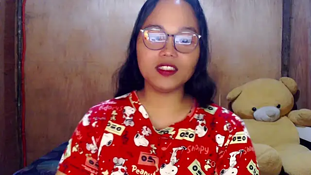 Snapshot of _Lylia chatting on 10.03.25  Lylia online show from 10.03.25