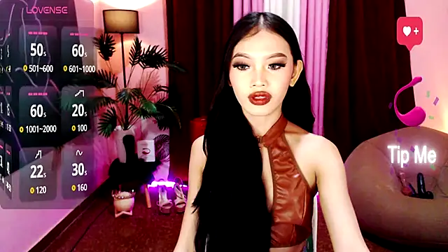 Snapshot of Asianprincess69 chatting on 09.08.25 Asianprincess69 online show from 09.08.25