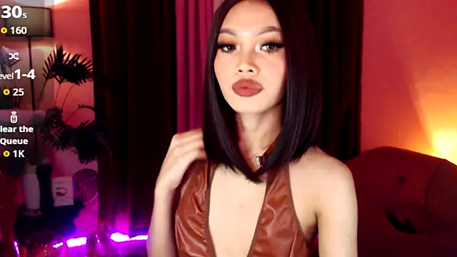 Snapshot of Asianprincess69 chatting on 09.17.25 Asianprincess69 online show from 09.17.25